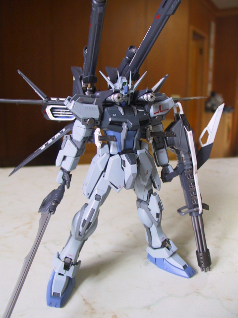 MG  Strike Gundam IWSP